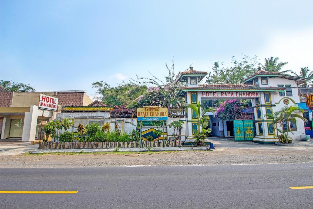 Spot On 91694 Hotel Rama Chandra Temanggung Eksteriør bilde